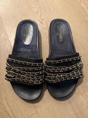 CHANEL Black Slide Sandals with Gold Chain Trim